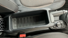 MINI Hatchback 1.5 Cooper Classic 3dr Petrol Hatchback